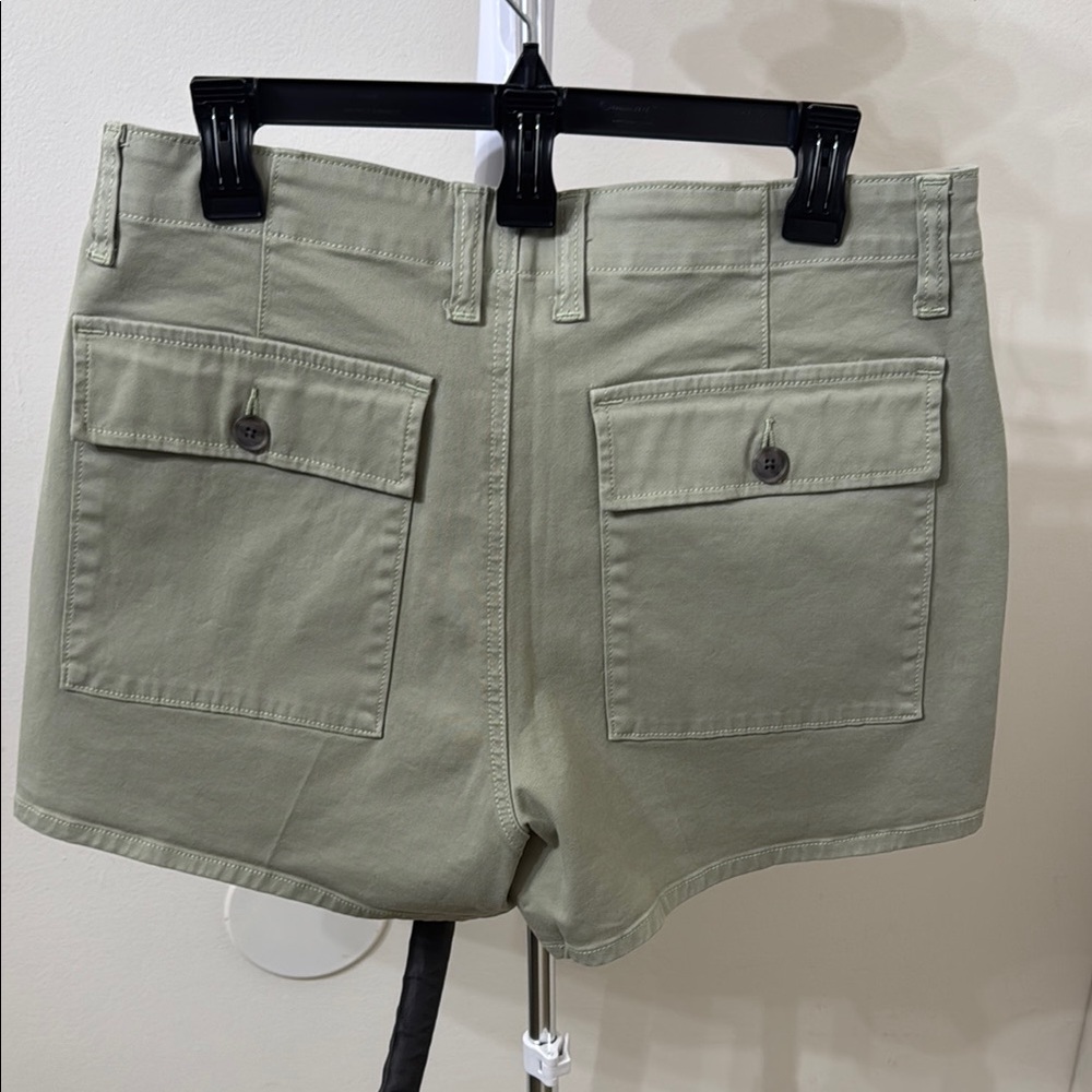 Hudson Jeans Green Cargo Shorts Casual Style - Picture 3 of 3
